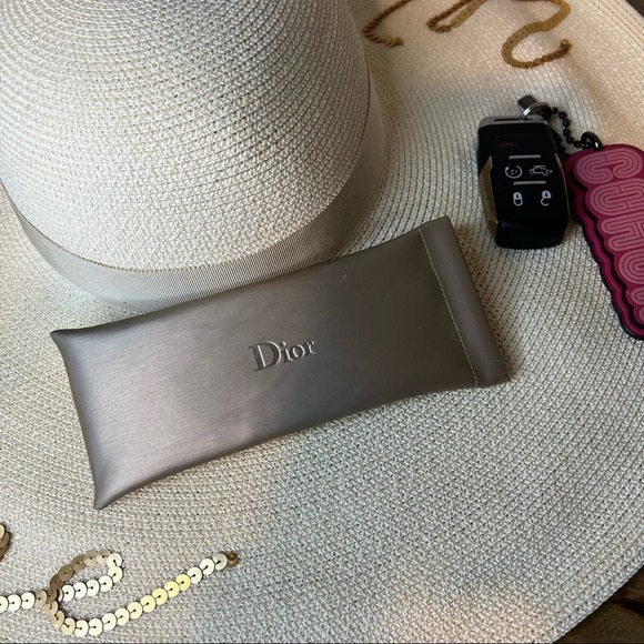 Dior Silver Sunglasses w/ Reflective Lenses & Frosted Frames, “So Real”, NIB!! - Picture 7 of 7